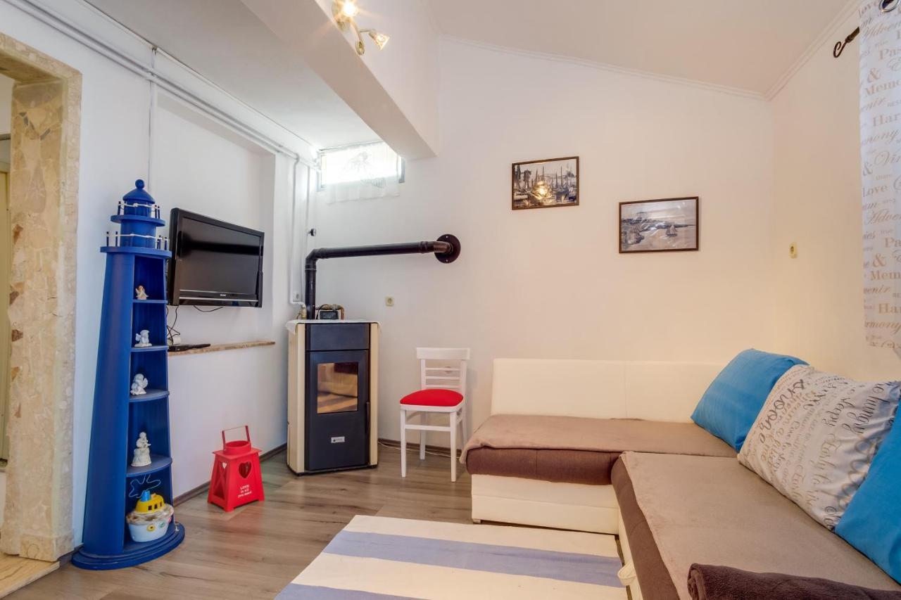 Apartments Kastel Veli Lošinj Zewnętrze zdjęcie