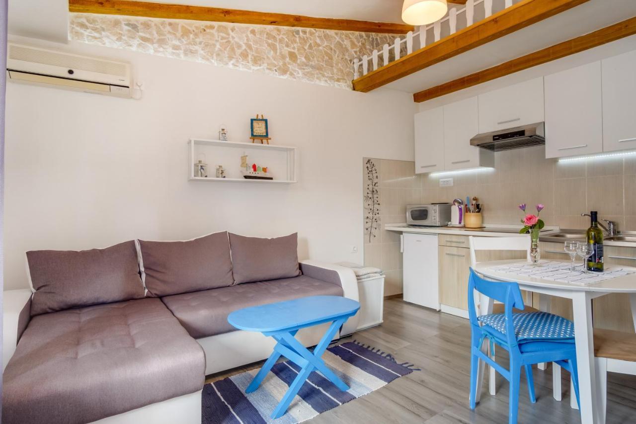 Apartments Kastel Veli Lošinj Zewnętrze zdjęcie